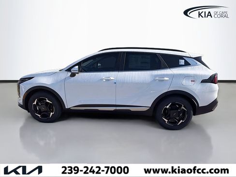 New 2026 Kia Sportage EX FWD image 3