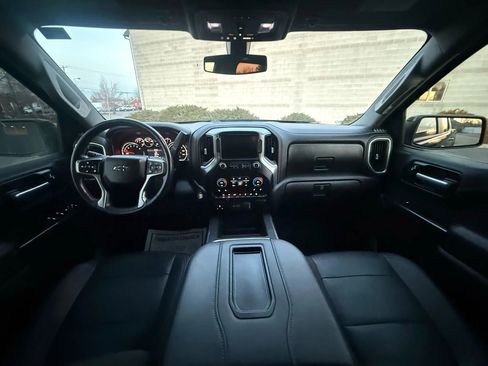 Used 2021 Chevrolet Silverado 1500 LT Trail Boss w/ Convenience Package II image 13