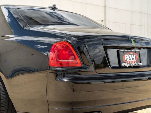 Used 2013 Rolls-Royce Ghost RWD image 12