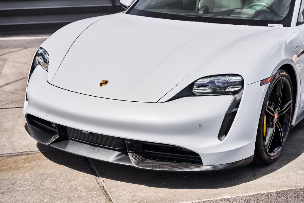 Used 2021 Porsche Taycan Turbo S AWD/4WD image 6