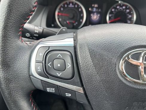 Used 2016 Toyota Camry XSE w/ Moonroof Package image 25