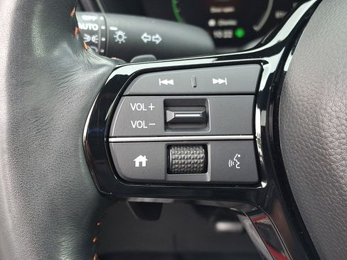 Used 2023 Honda CR-V Sport Touring image 21