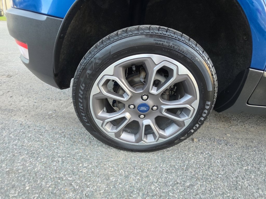 Used 2020 Ford EcoSport Titanium AWD/4WD image 34
