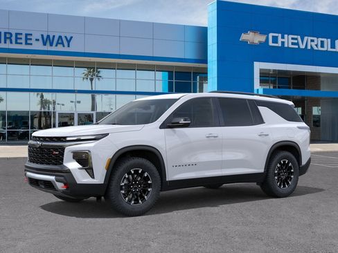 New 2026 Chevrolet Traverse Z71 AWD/4WD image 2