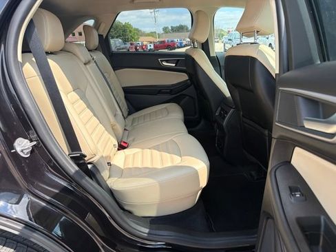 Used 2024 Ford Edge SEL w/ Convenience Package AWD/4WD image 12