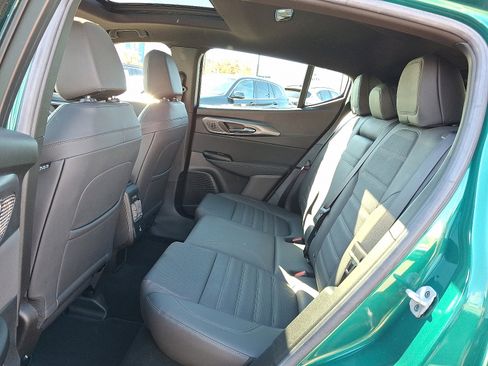 Used 2024 Alfa Romeo Tonale Veloce image 10