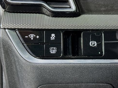 Certified 2023 Kia Sportage LX image 10