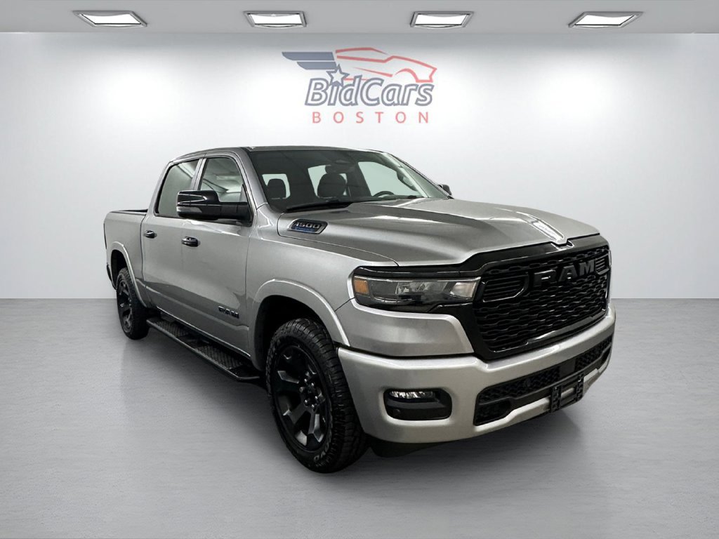 Used 2025 RAM 1500 Big Horn AWD/4WD image 3