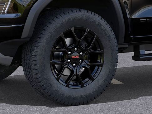 New 2026 GMC Canyon Denali w/ LPO, Denali Black Edition AWD/4WD image 9