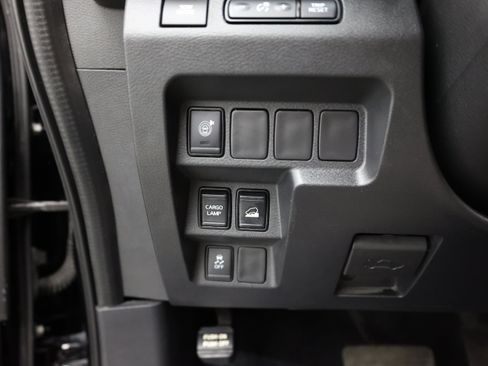 Used 2022 Nissan Frontier S w/ Technology Package AWD/4WD image 26