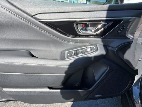 New 2025 Subaru Outback Limited image 19