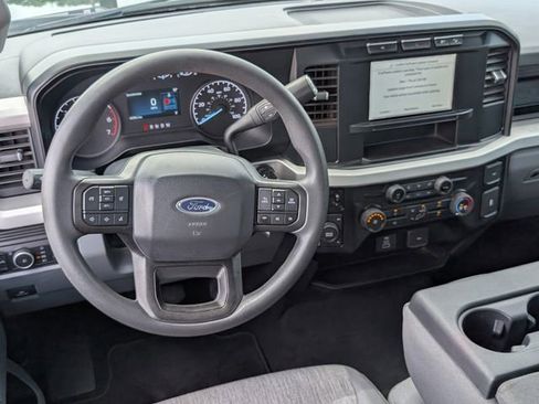 Used 2024 Ford F250 XL w/ STX Appearance Package AWD/4WD image 13