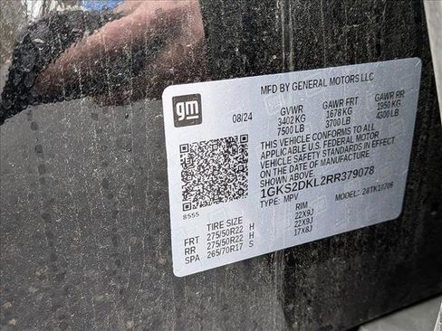 Used 2024 GMC Yukon Denali w/ Advanced Technology Package image 15