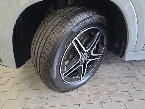 New 2026 Mercedes-Benz GLE 450 GLE 450 image 35