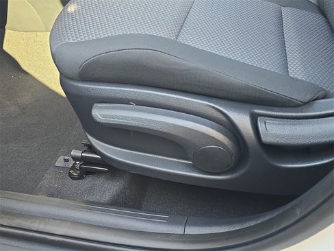 New 2025 Kia Soul LX image 21