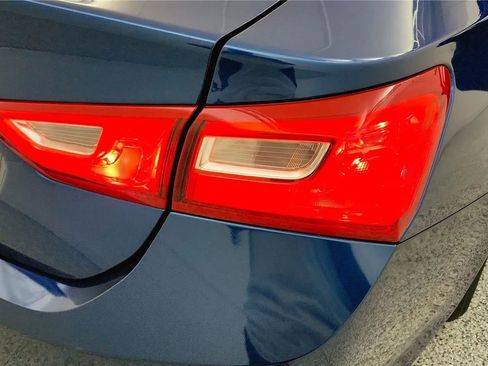 Used 2019 Chevrolet Malibu LS w/ Driver Confidence Package image 15