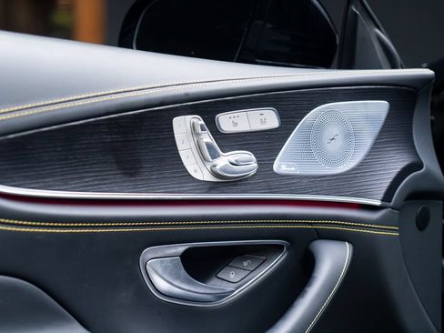 Used 2022 Mercedes-Benz AMG GT 43 w/ Driver Assistance Package image 29