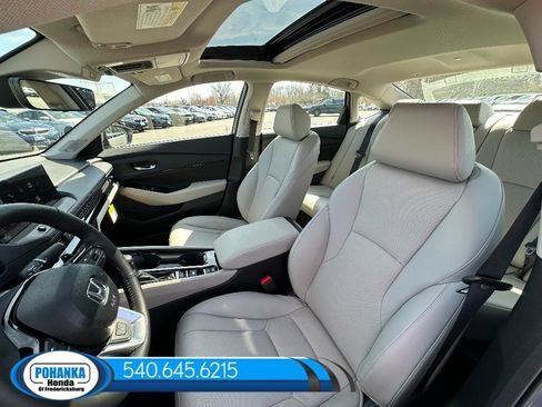 New 2026 Honda Accord Hybrid Touring image 17