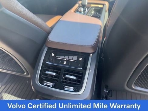 Used 2023 Volvo XC90 B6 Plus w/ Protection Package Premier image 6