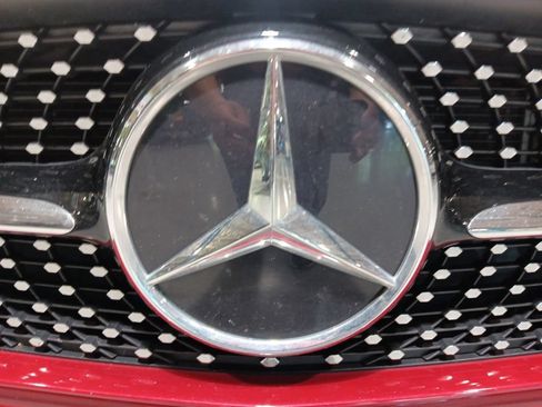 Used 2023 Mercedes-Benz CLA 250 4MATIC image 17