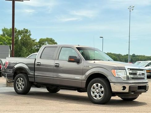 Used 2014 Ford F150 XLT w/ Equipment Group 302A Luxury AWD/4WD image 27