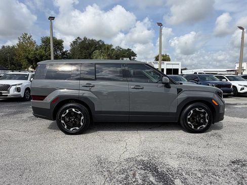 Used 2024 Hyundai Santa Fe SE FWD image 4