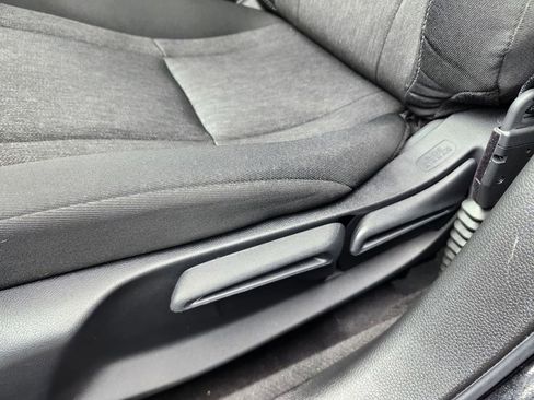 Used 2025 Honda Accord LX image 22