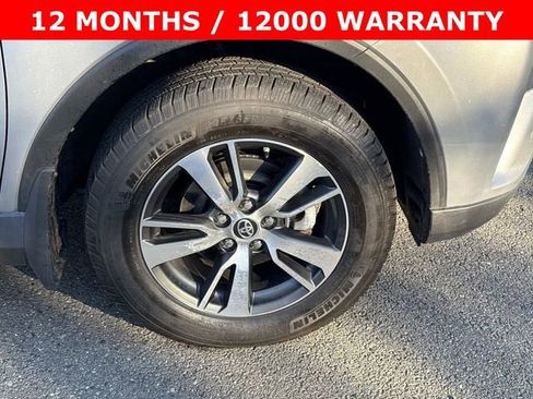 Used 2017 Toyota RAV4 XLE image 7