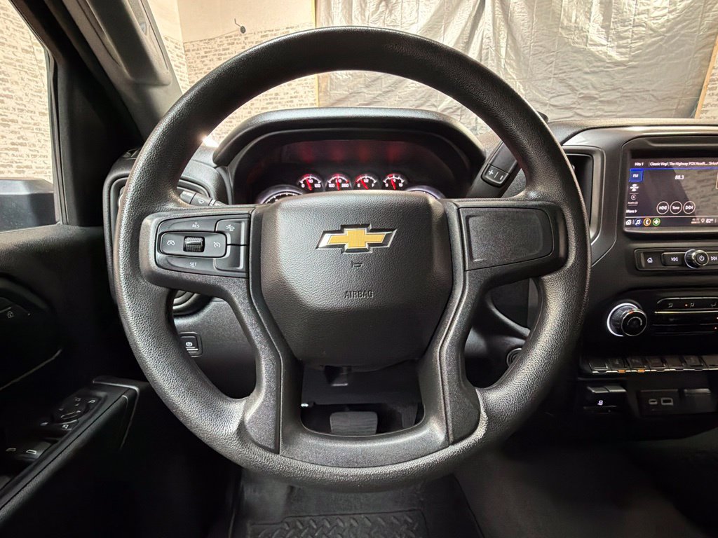 Used 2025 Chevrolet Silverado 2500 Custom w/ Custom Value Package AWD/4WD image 15