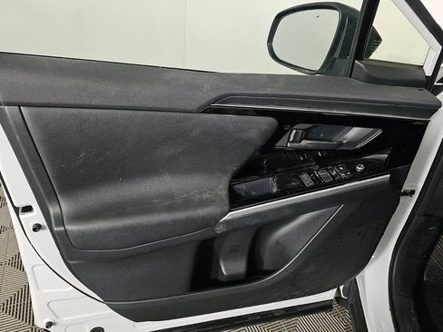 Used 2024 Toyota bZ4X Limited image 9