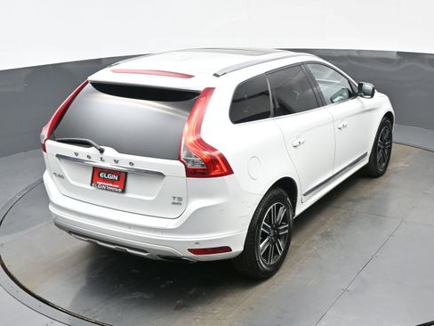 Used 2017 Volvo XC60 T5 Dynamic w/ Preferred Option Package image 40