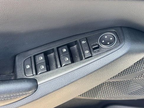Used 2022 Kia Seltos S AWD/4WD image 17