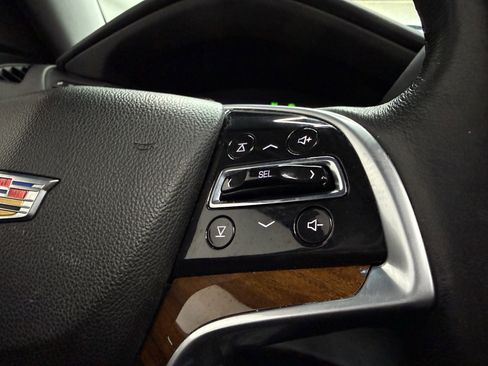 Used 2019 Cadillac Escalade Luxury image 18