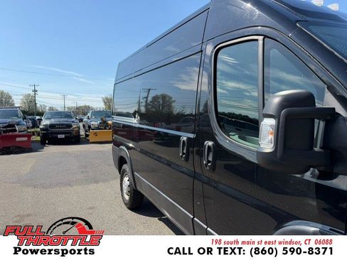 Used 2021 RAM ProMaster 2500 w/ Convenience Group image 2