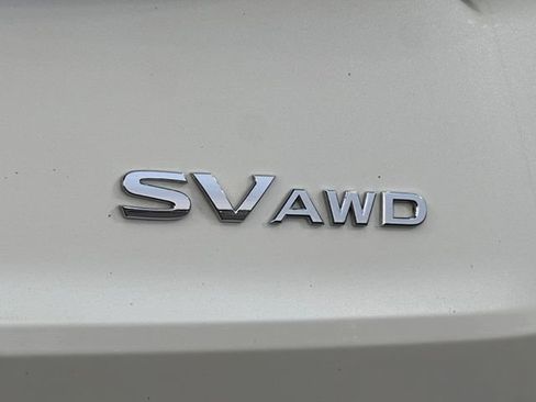 Used 2023 Nissan Rogue SV AWD/4WD image 13