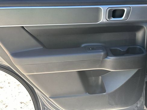 Used 2025 Hyundai Santa Fe SE image 23