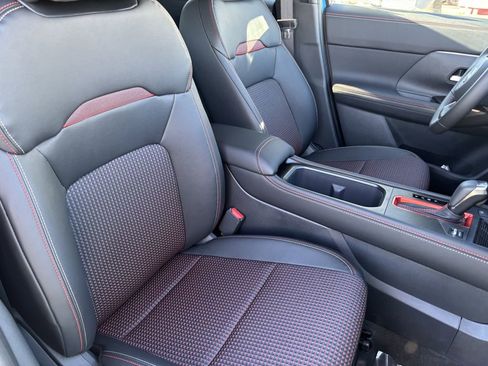 New 2026 Nissan Kicks SR image 8