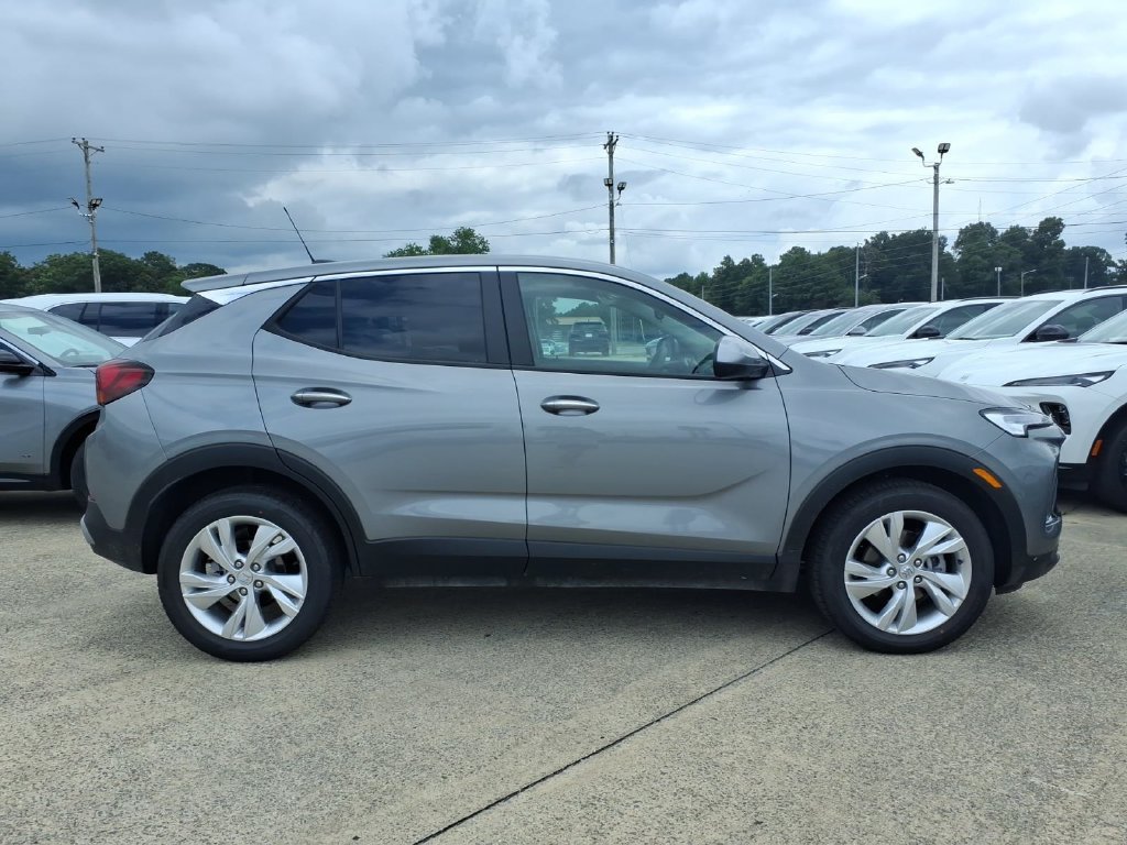 New 2026 Buick Encore GX Preferred w/ Comfort Package FWD image 8