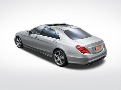 Used 2017 Mercedes-Benz S 63 AMG S 63 AMG w/ Carbon Fiber Exterior Package image 64