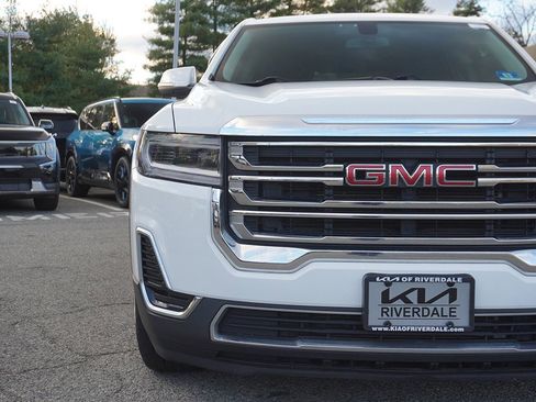 Used 2020 GMC Acadia SLE image 12