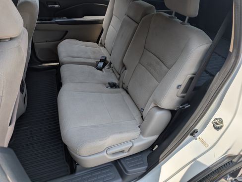 Used 2016 Honda Pilot EX image 17