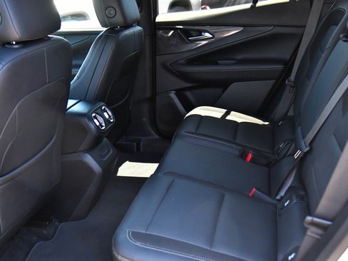 Used 2024 Chevrolet Blazer EV LT AWD/4WD image 44