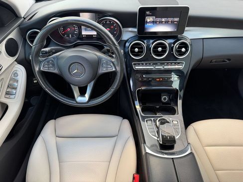 Used 2016 Mercedes-Benz C 300 4MATIC Sedan image 30