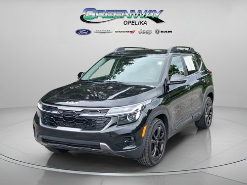 Used 2024 Kia Seltos X-Line AWD/4WD image 3
