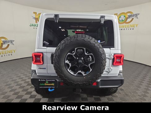 Used 2023 Jeep Wrangler Unlimited Rubicon 4xe w/ Cold Weather Group AWD/4WD image 9