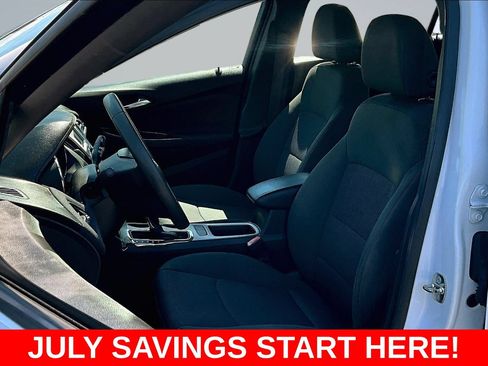 Used 2018 Chevrolet Cruze LS FWD image 23