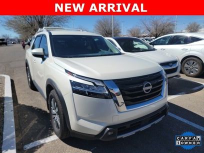 Used 2022 Nissan Pathfinder SL
