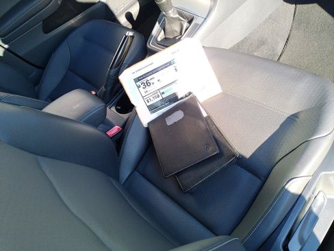 Used 2015 Volkswagen Golf TDI FWD image 42
