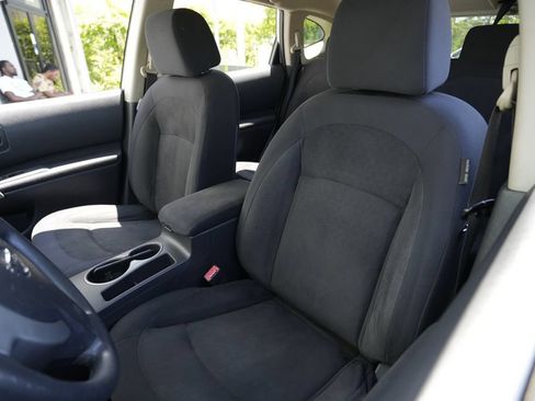 Used 2010 Nissan Rogue S w/ 360 Degree Value Pkg AWD/4WD image 16