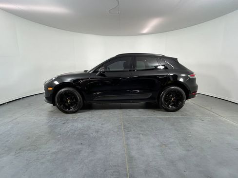 Used 2020 Porsche Macan w/ Driver Memory Package AWD/4WD image 2